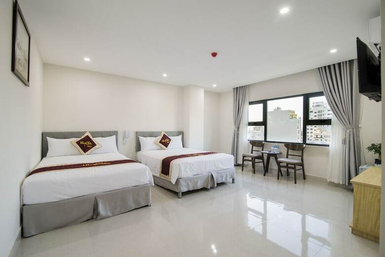 Hong Chau Hotel