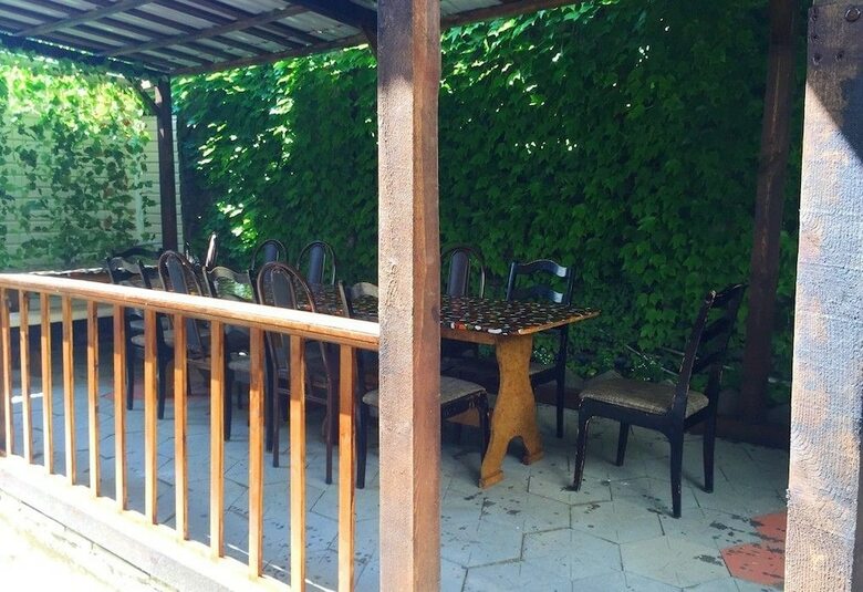 Hotel Guest House Arev