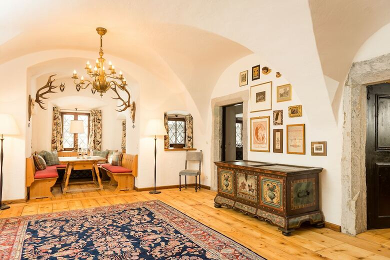 Hotel Schloss Prielau