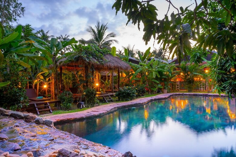 Hotel Authentic Khmer Village Resort