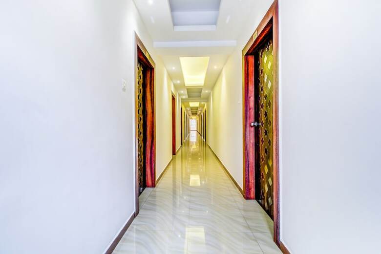 Fabhotel Sai Arya