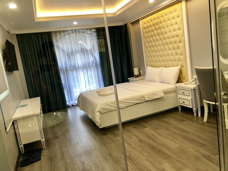 La Galerie Hotel
