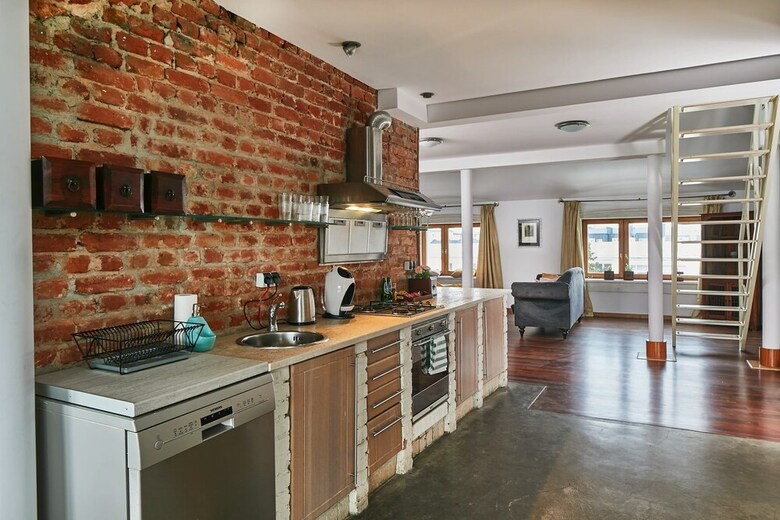 Rozana 2-floor Apartment