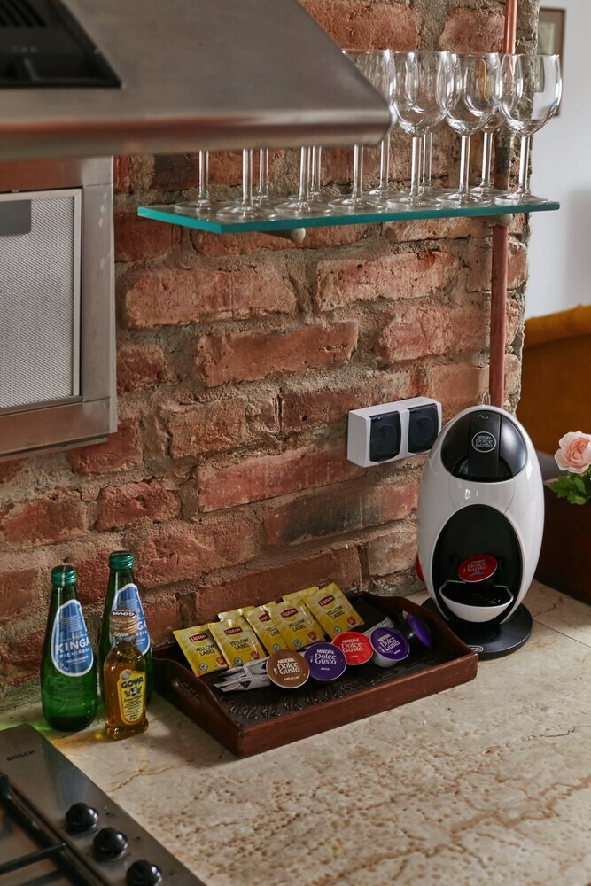 Rozana 2-floor Apartment
