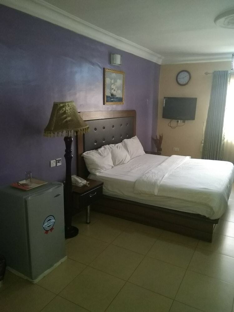 Hotel Havannah Suites & Conference Centre