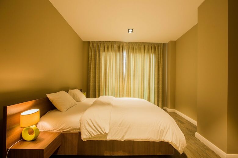 Apartamentos Accra Fine Suites