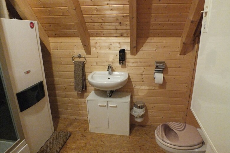 Rheinufer Lodge