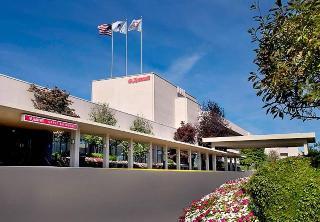 Hotel Boston Marriott Newton