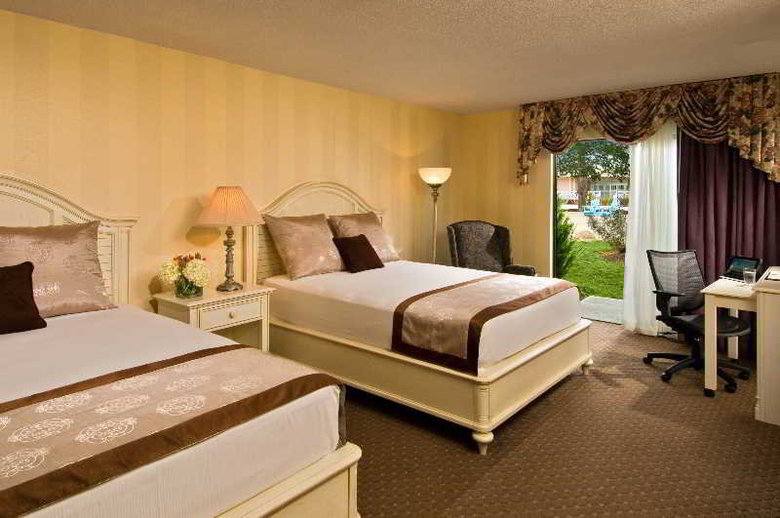 Hotel Cape Codder Resort