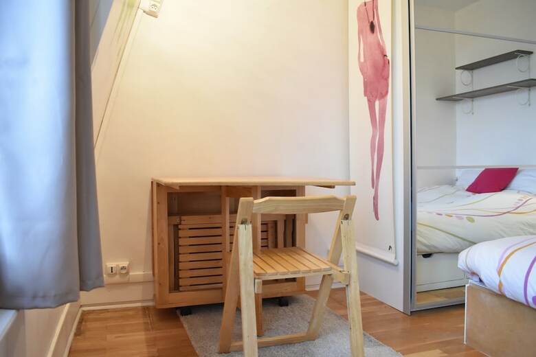 Cosy Studio Apartment In Paris 14th