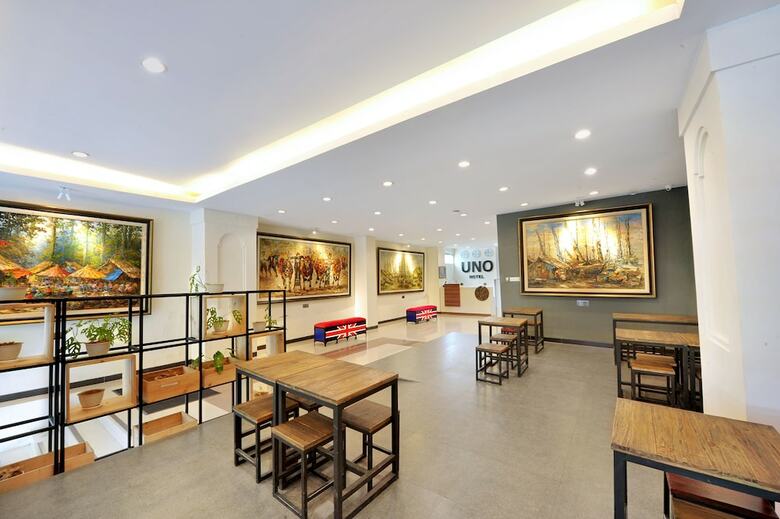 Hostal Uno Hotel