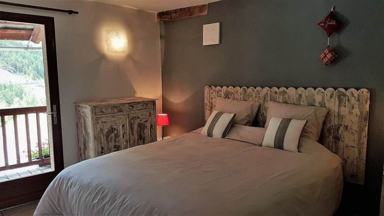Hotel Chambre D'h�tes La Jarbelle - G�te Et Spa