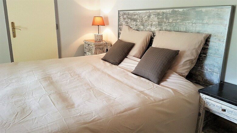 Hotel Chambre D'h�tes La Jarbelle - G�te Et Spa