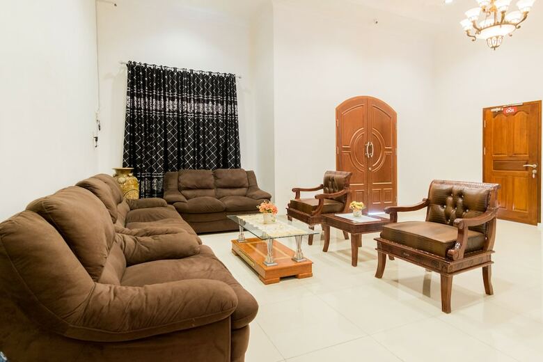 Hotel Oyo 471 Taj Residence Syariah
