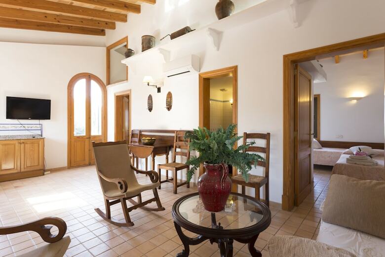Puerto Pollensa Villas And Apartments
