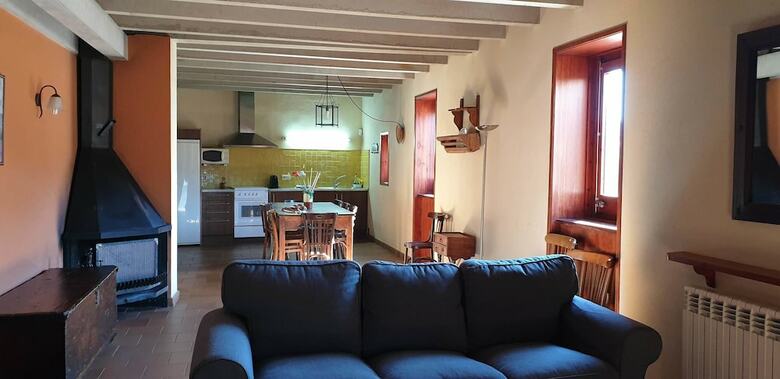 Apartamentos El Serrat Turisme Rural