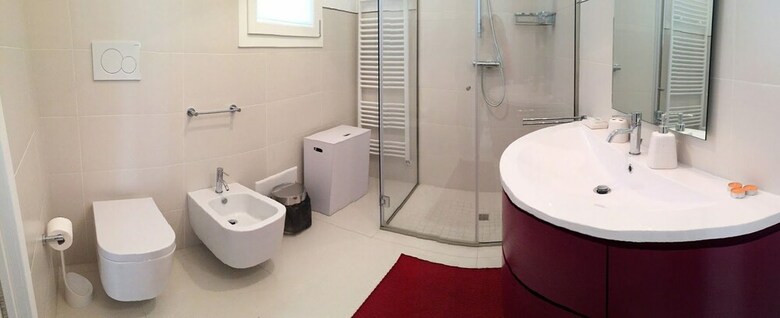 Hotel Rescio's Rooms B&B
