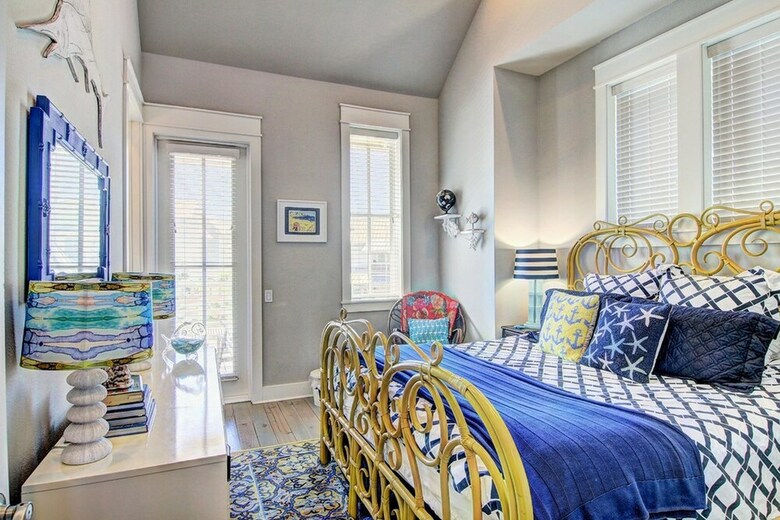 Cinnamon Shore- Amazing Grace 128 St