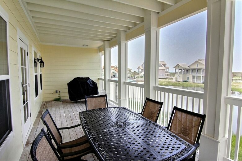 Cinnamon Shore- Coastal Hideaway 230 Be