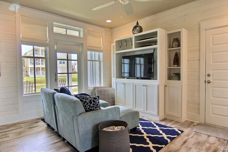 Cinnamon Shore- Family Tides 115 Se