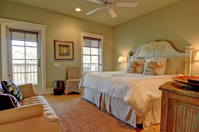 Cinnamon Shore- The Veranda 141 Be