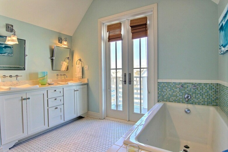 Cinnamon Shore- Sea Glass 202 Se