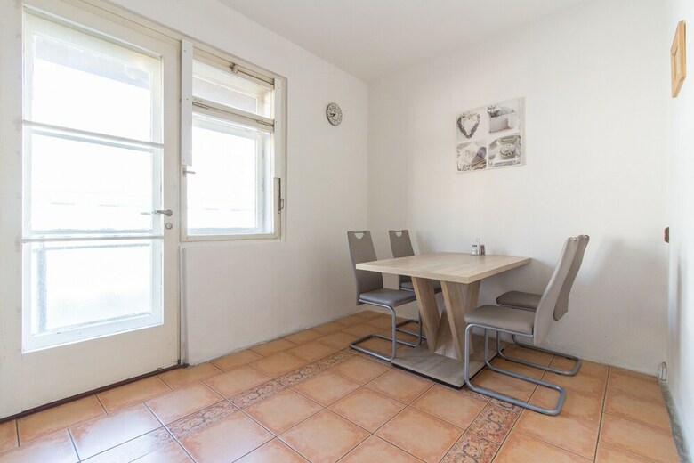 Large Apartment 1min Walk To Metro Andel By Easybnb