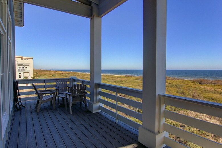 Cinnamon Shore- Barefoot Beach 236 Se