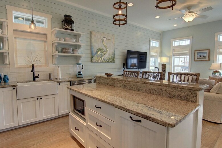 Cinnamon Shore- Blue Heron Tc 4101