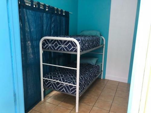 Hostal Darwin Hostel