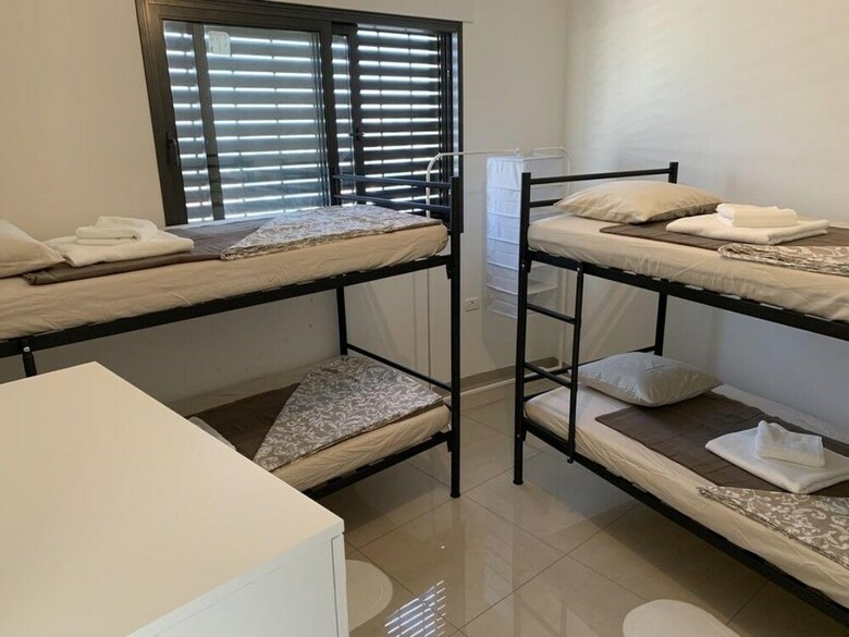 Hostal Rest Home Hostel