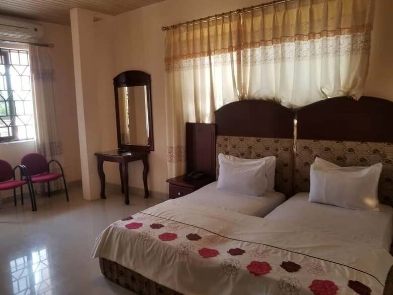 Nana Nkrumah Hotel