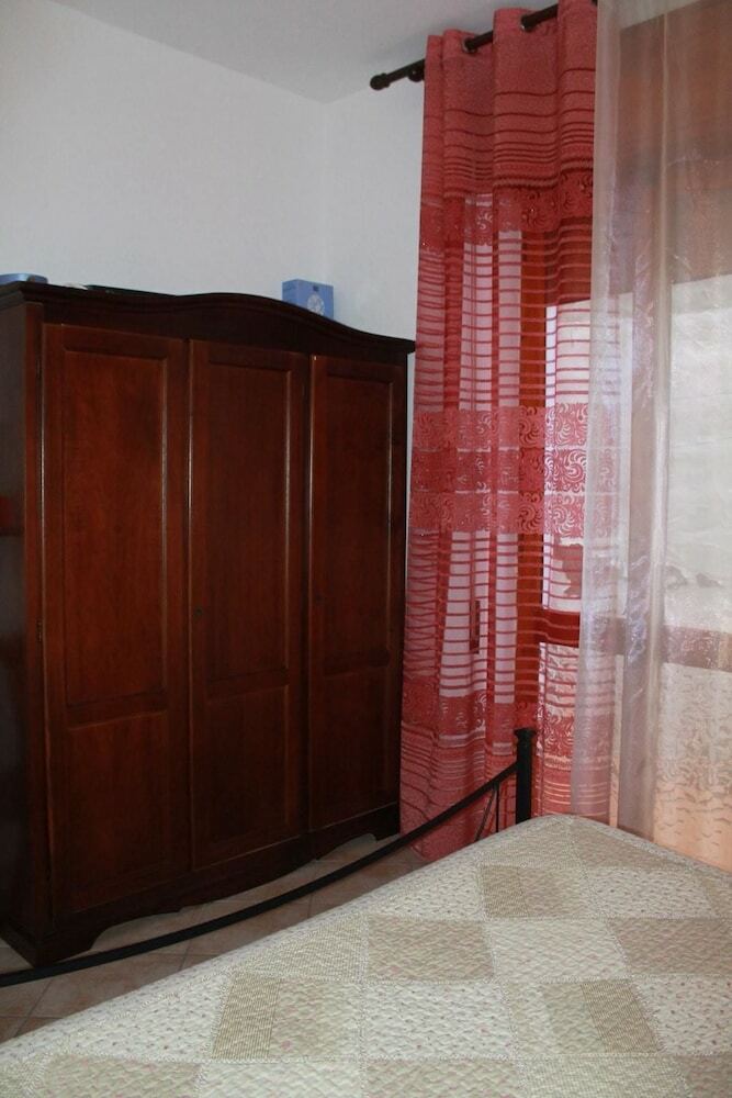 Apartment With 2 Bedrooms In Castelsardo - 500 M From The Beach