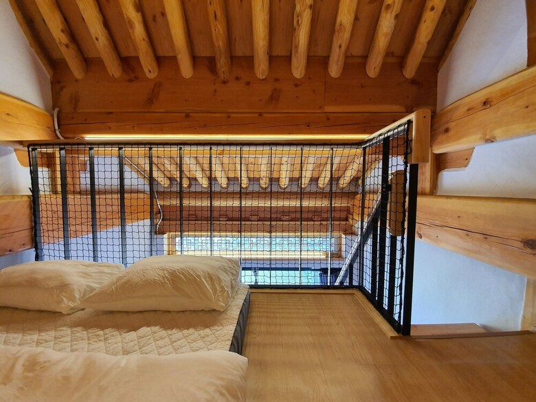 Navillera Hanok Pension