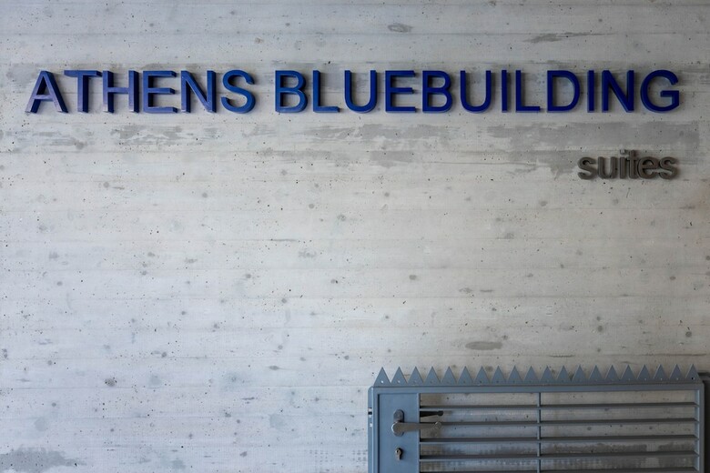 Apartamentos Athens Bluebuilding
