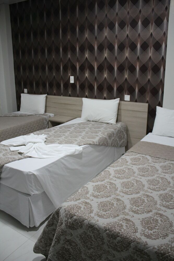 Aj Hotel