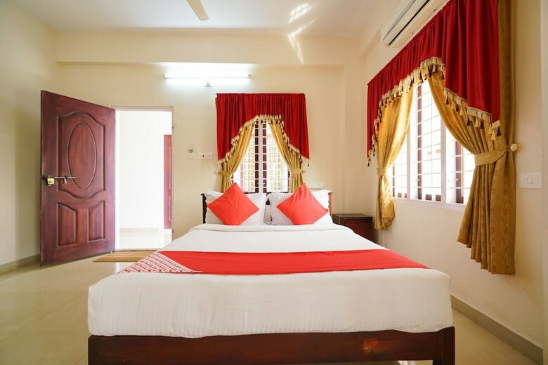 Hotel Oyo 15548 Mackal Residency
