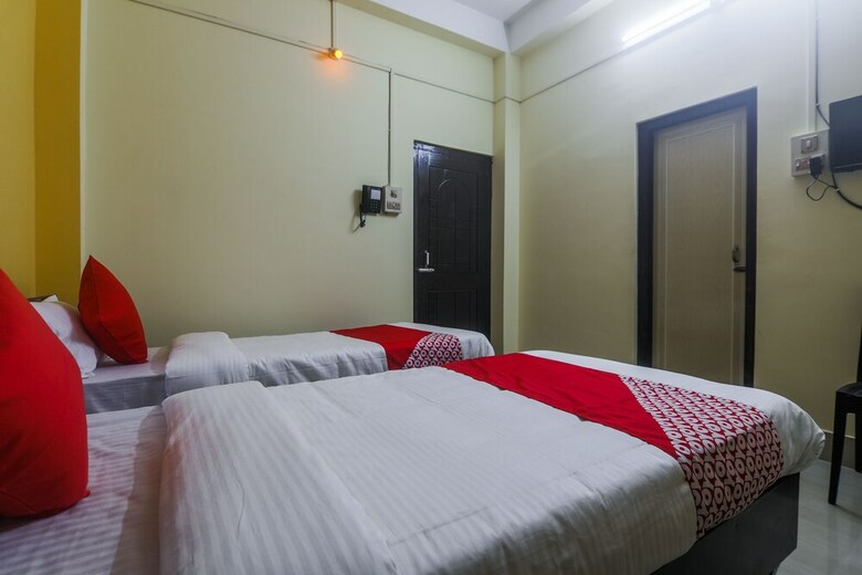 Hotel Oyo 18761 Nirvana