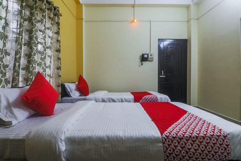 Hotel Oyo 18761 Nirvana