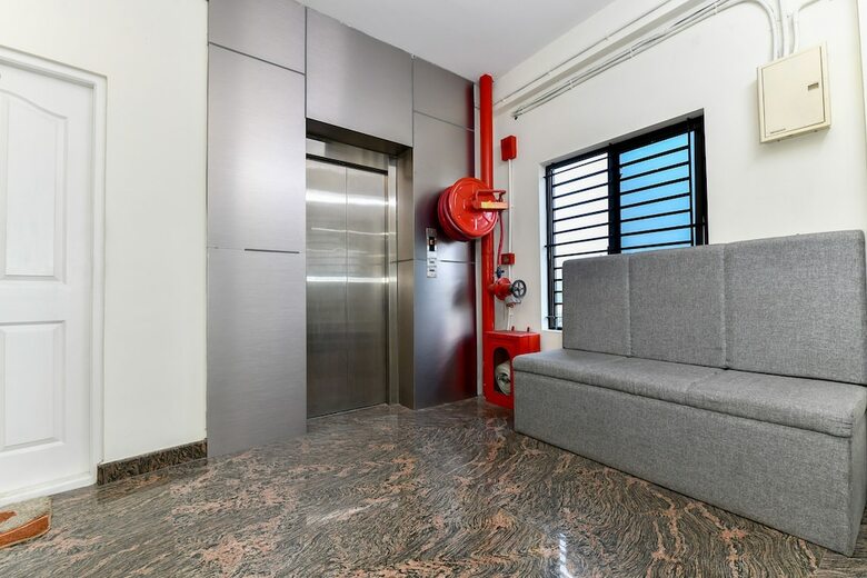 Hotel Oyo 26488 Athani Residency
