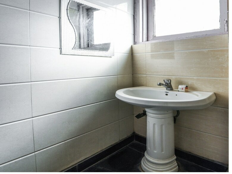 Hotel Oyo 7304 Stay Jangpura