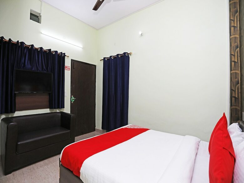 Hotel Oyo 17293 Country Residency