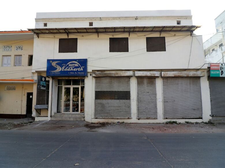 Oyo 24468 Hotel Siddharth