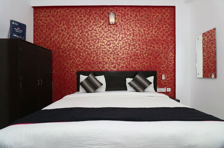 Hotel Oyo 22711 Rajni Guest House