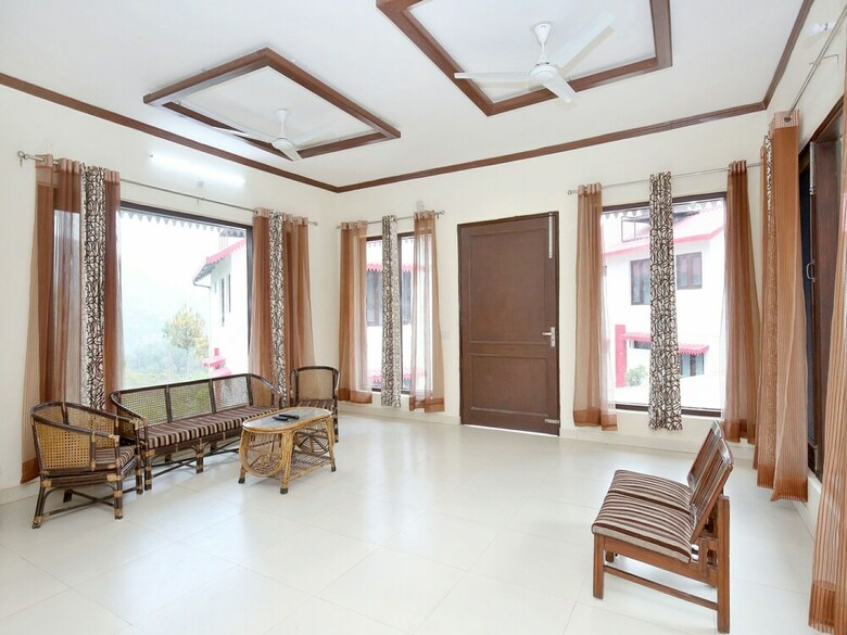 Oyo Home 13529 Exotic 3bhk