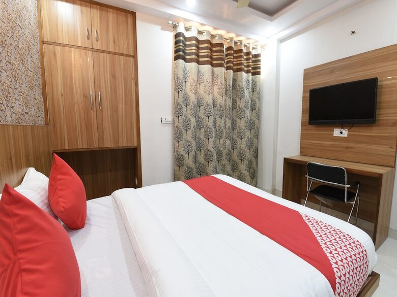 Apartamentos Oyo 14387 Luxury Inn