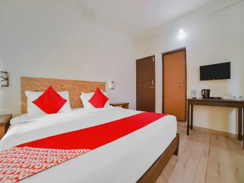Hotel Oyo 35492 Solitude Resort