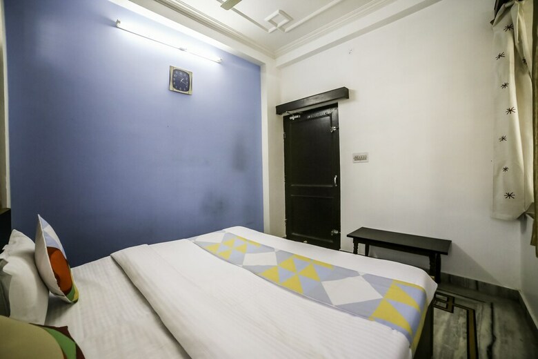 Oyo Home 19921 Cosy 3bhk