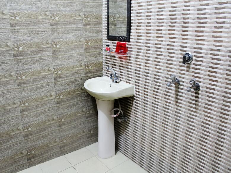 Oyo 2857 Hotel Delite