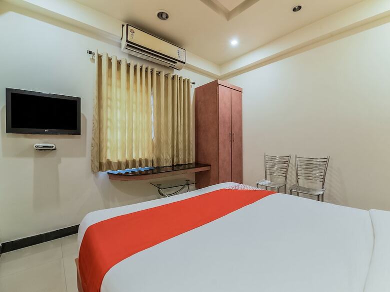 Hotel Oyo 17223 Green Guest House